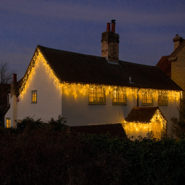 Warm White Snowing Icicle Lights